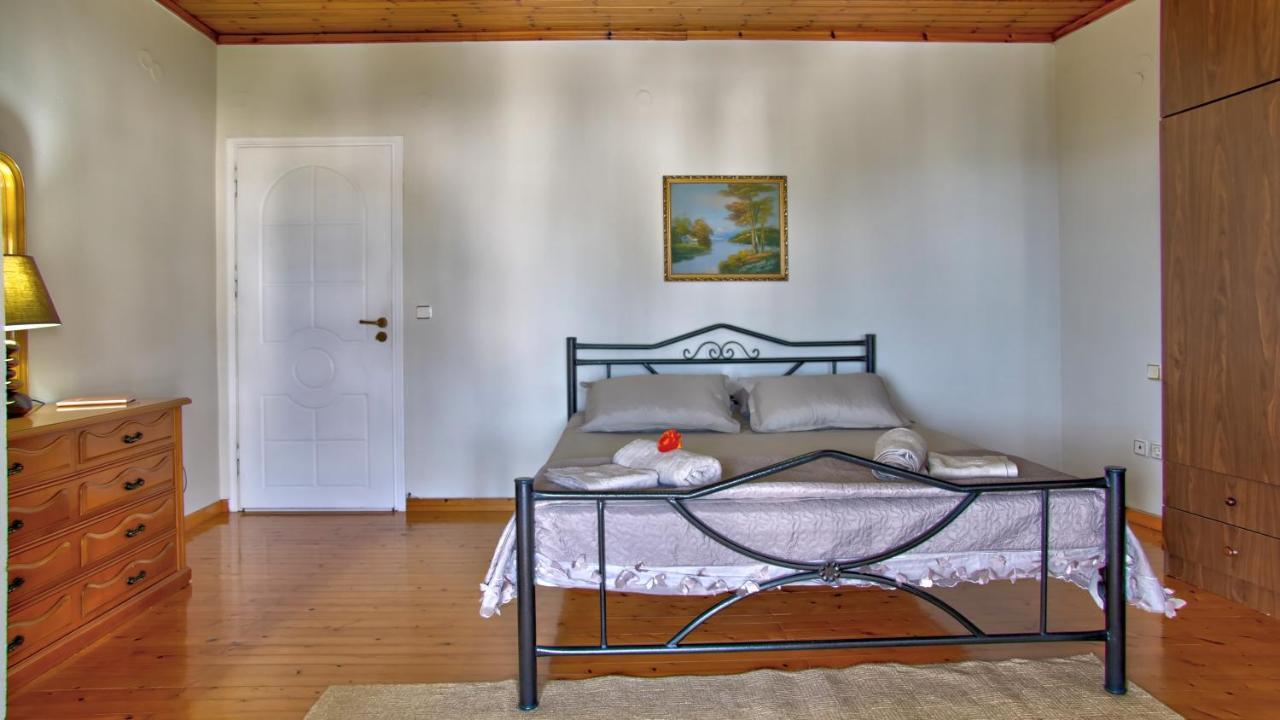 Villa Eftichia Ano Pavliana Eksteriør billede